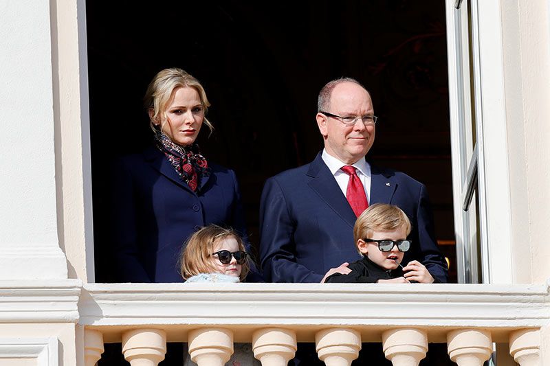 Alberto de Mónaco, Charlene de Mónaco y sus hijos