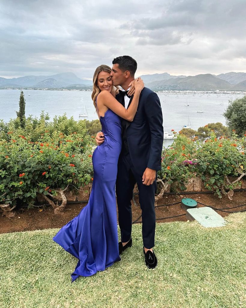 Alice Campello y Álvaro Morata en la boda del también futbolista Marcos Llorente