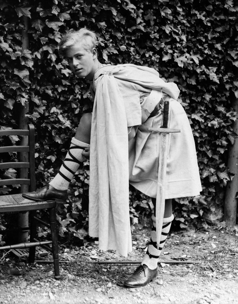 El príncipe Felipe, nacido príncipe de Grecia y, después,  duque de Edimburgo, cuando era adolescente