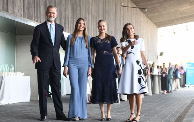 OJO!!! FOTO DE LOS PREMIOS DEL AÑO PASADO