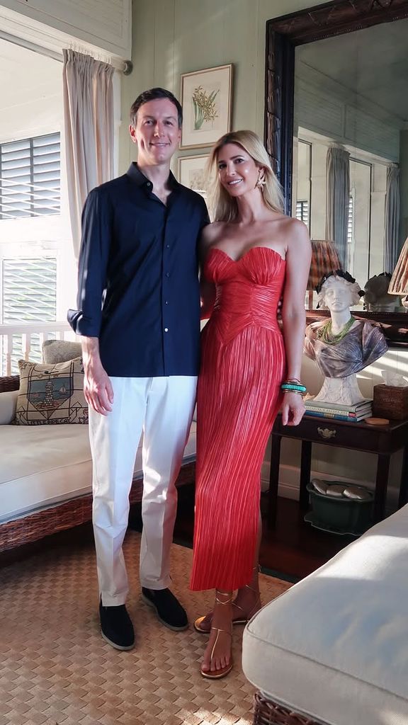 Ivanka Trump reafirmó su elegancia y buen gusto en su reciente viaje a Las Bahamas. 