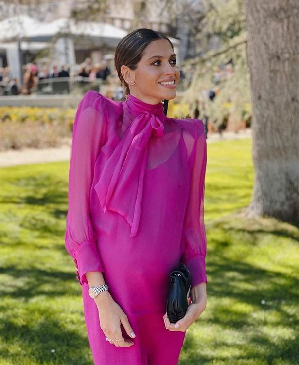 Look de invitada embarazada de Marta Oria
