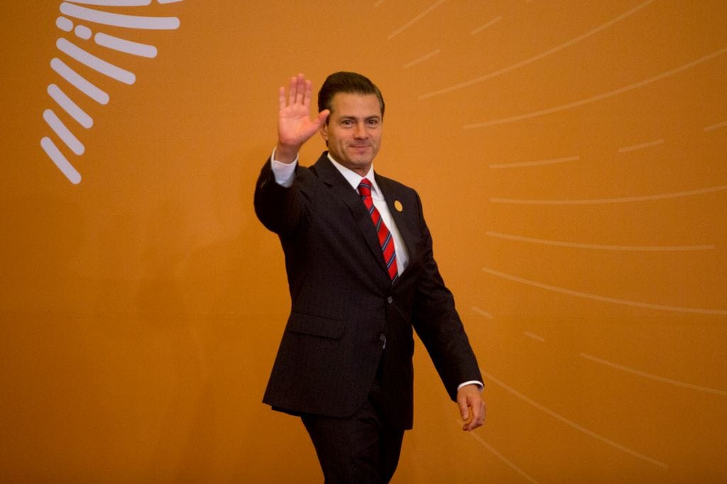 Después de varios años de la vida pública, el ex presidente reapareció.