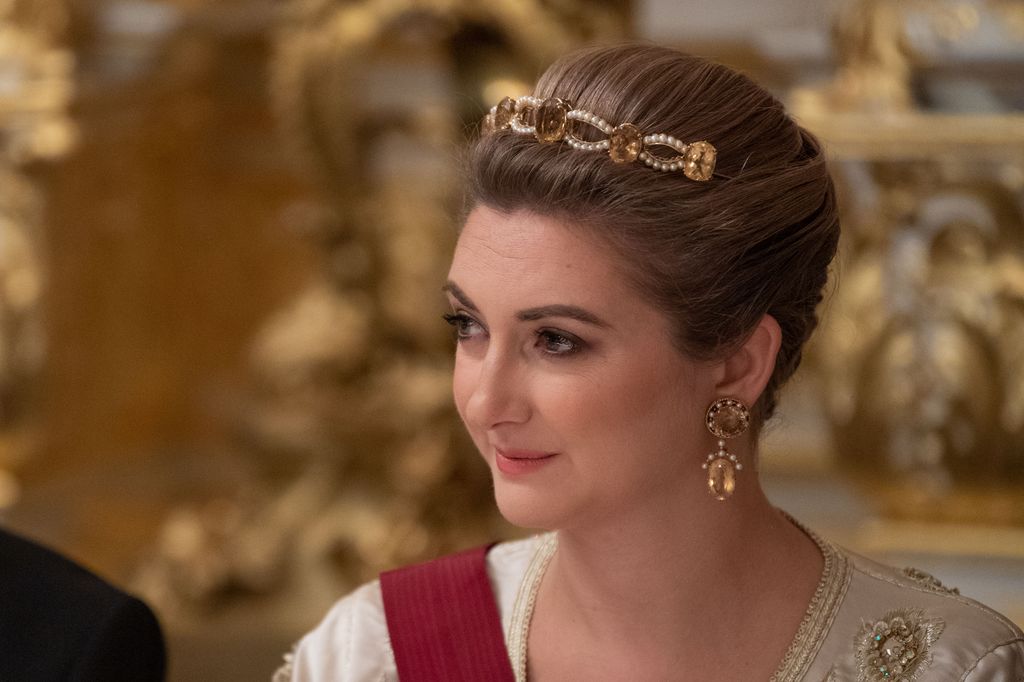 La ahora Gran Duquesa Stéphanie con la tiara de citrinos y perlas,