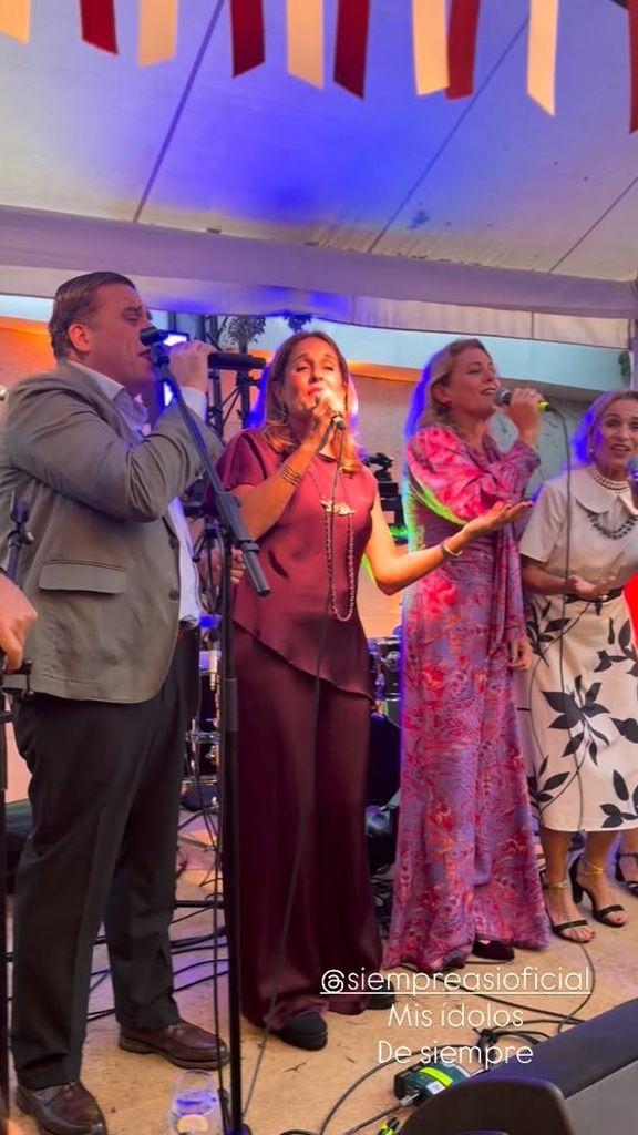 El grupo Siempre Así amenizó la velada