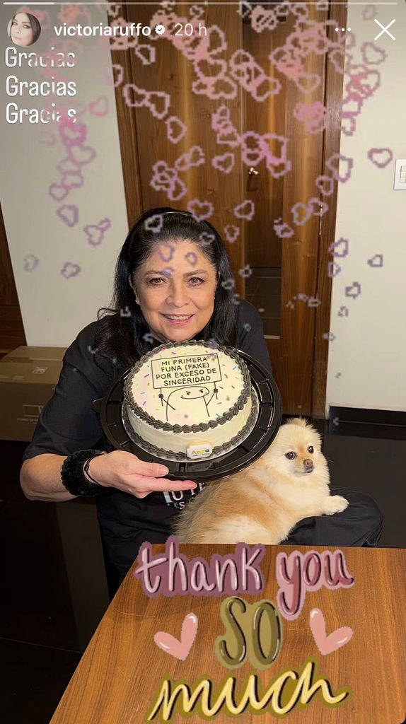 Victoria Ruffo se ríe de la cancelación que 'sufrió' el fin de semana por sus comentarios.