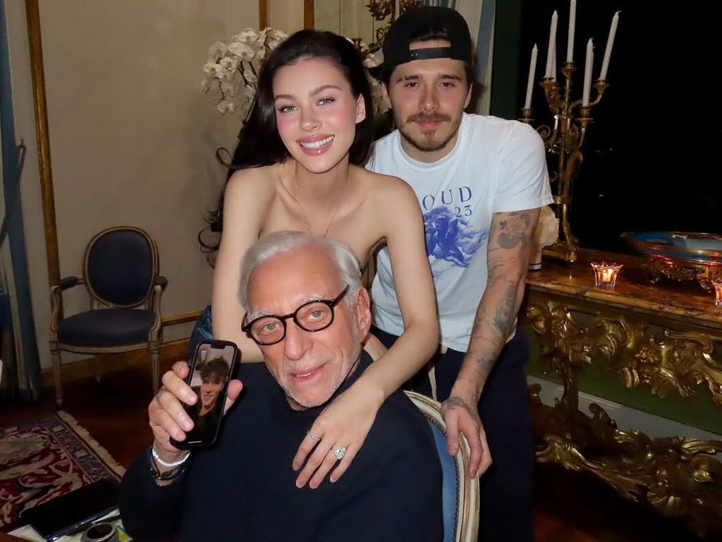 Nicola Peltz y su padre