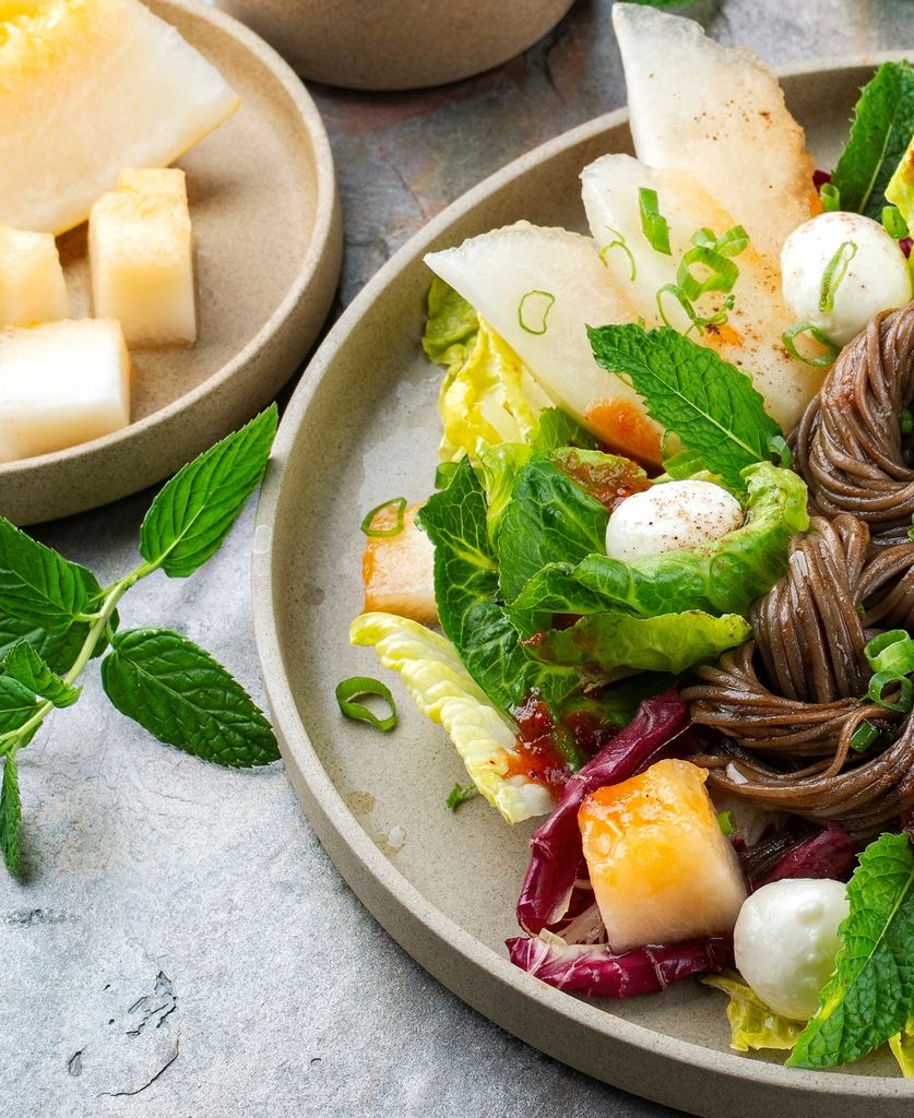 Melón en tus ensaladas de verano, una gran idea.