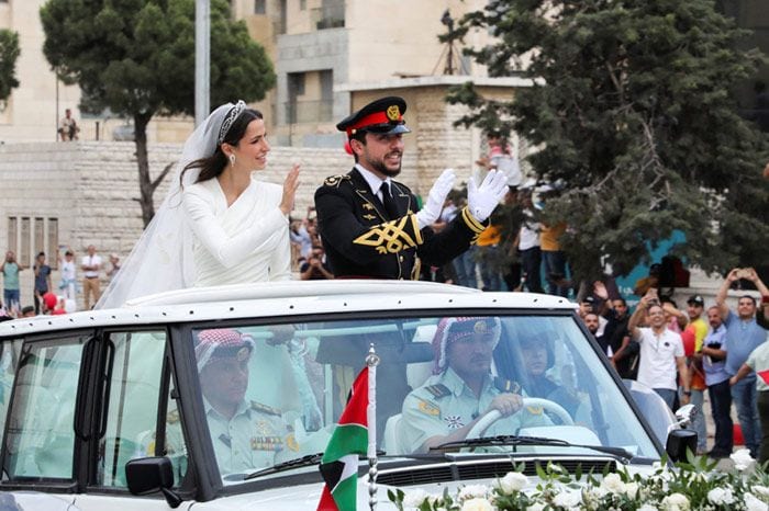 El desfile de Hussein y Rajwa de Jordania como recién casados