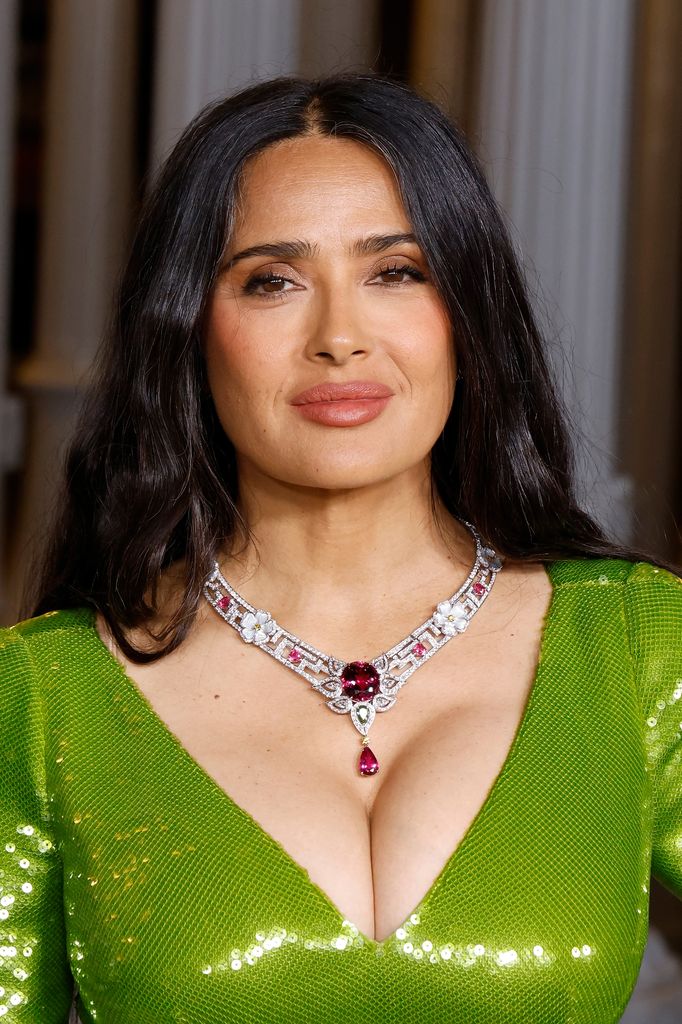 Salma Hayek busca cambiar los estándares de belleza y el envejecimiento. 