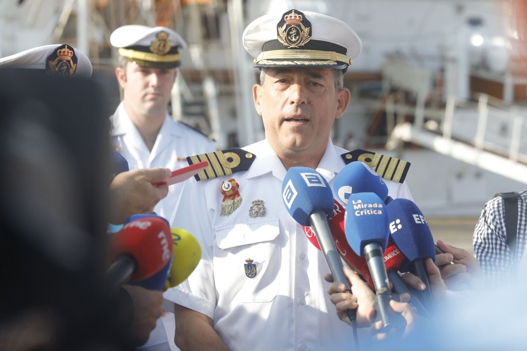 El comandante del buque-escuela 'Juan SebastiÃ¡n de Elcano', Luis Carreras-Presas do Campo,