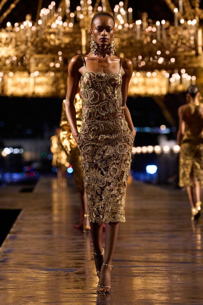 Paris Fashion Week: desfile de Saint Laurent (Primavera/Verano 2027)