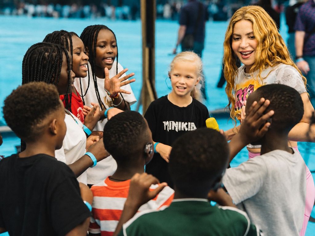 Shakira también mostró un vistazo de los ensayos para su show de medio tiempo en el Mundial.