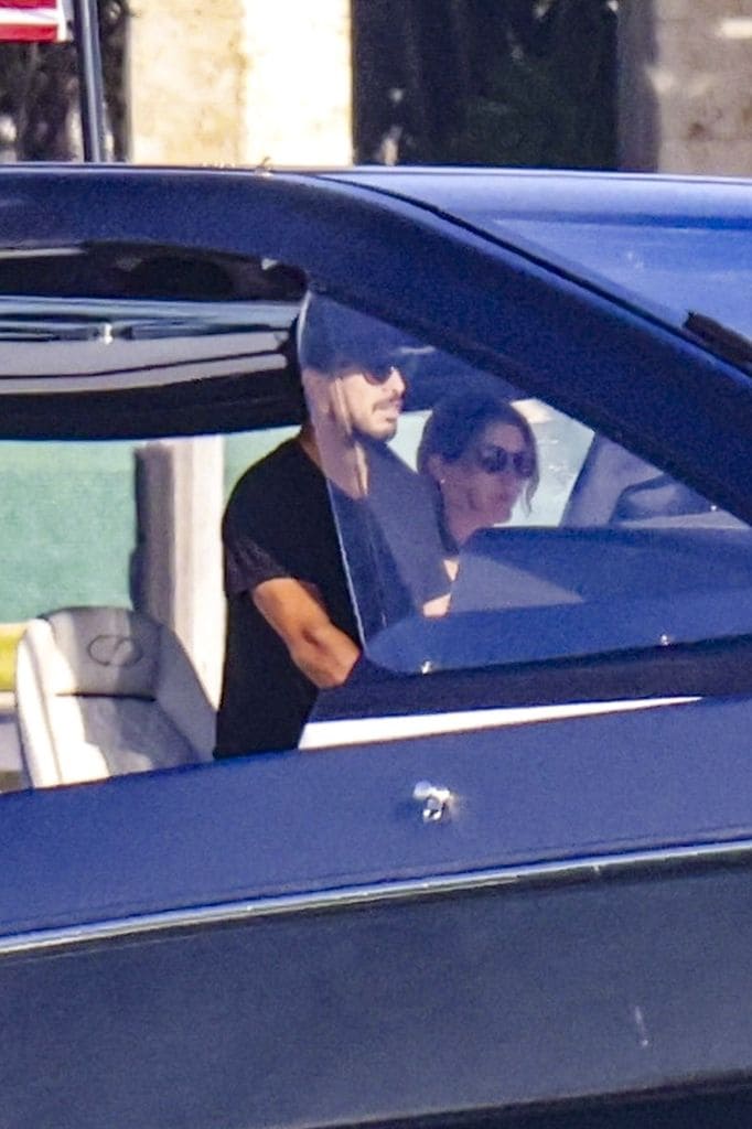 Gisele Bündchen y su esposo Joaquim Valente fueron vistos por primera vez desde su boda secreta.