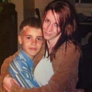 Justin Bieber también celebró a su mamá, Pattie Mallete