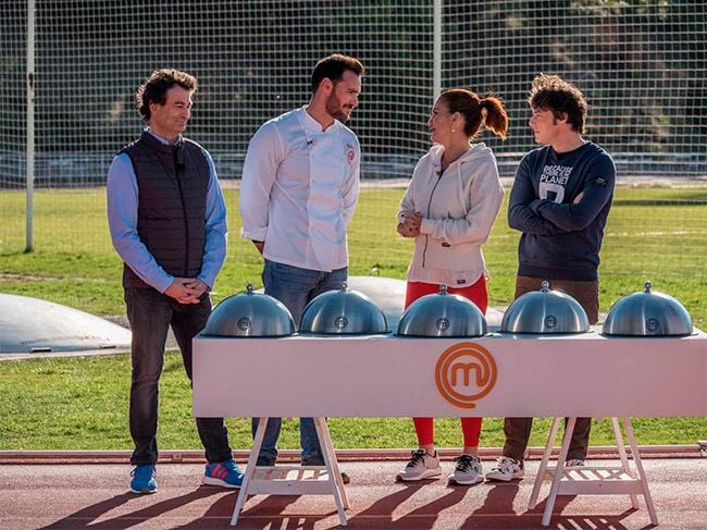 Saúl Craviotto y los jueces de MasterChef 8
