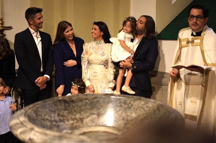 Los Verdasco y los Carmona en el bautizo