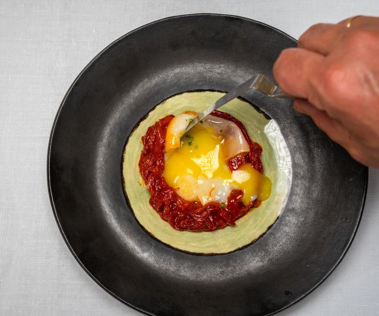 Pimientos de cristal con huevo