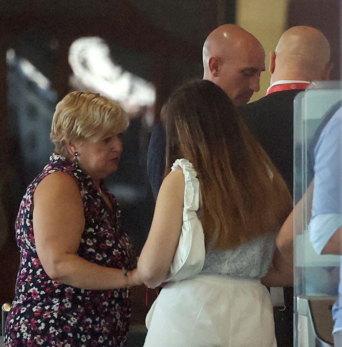 La madre de Luis Rubiales en huelga de hambre