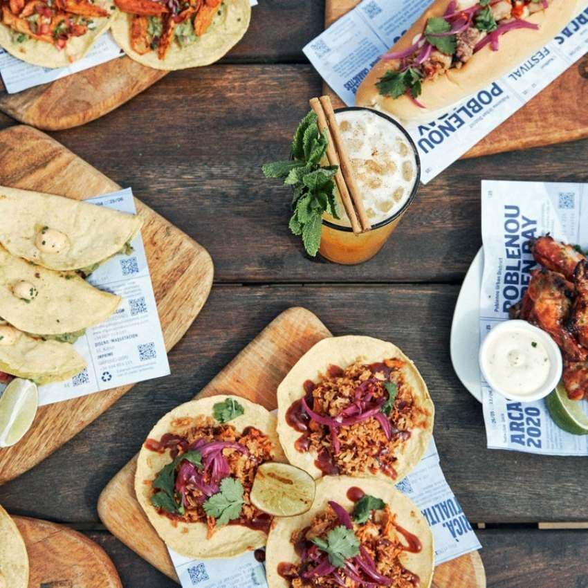Tacos de la carta del Bus Terraza.