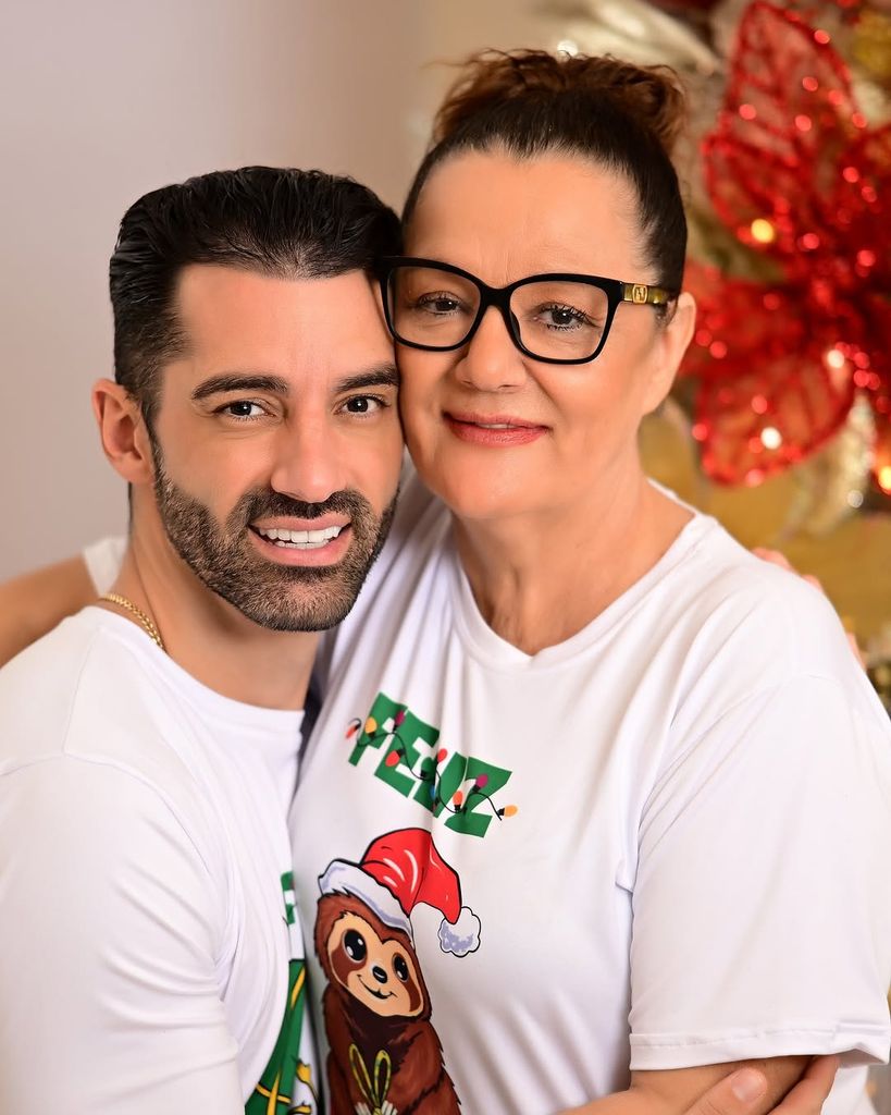 Toni Costa y su mamá, Carmen Lozano 