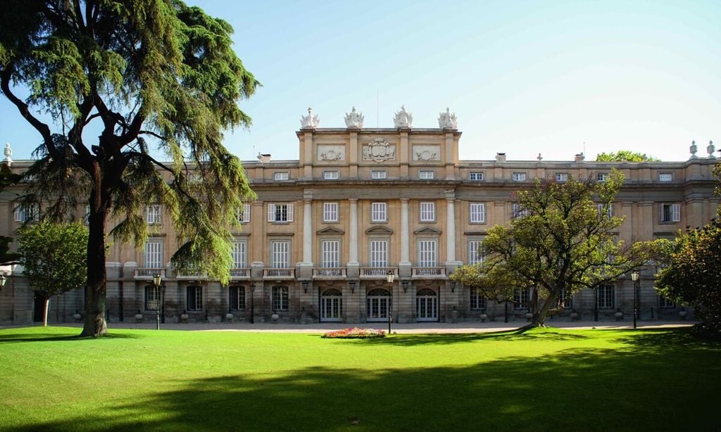 Palacio de Liria HOLA 4008
