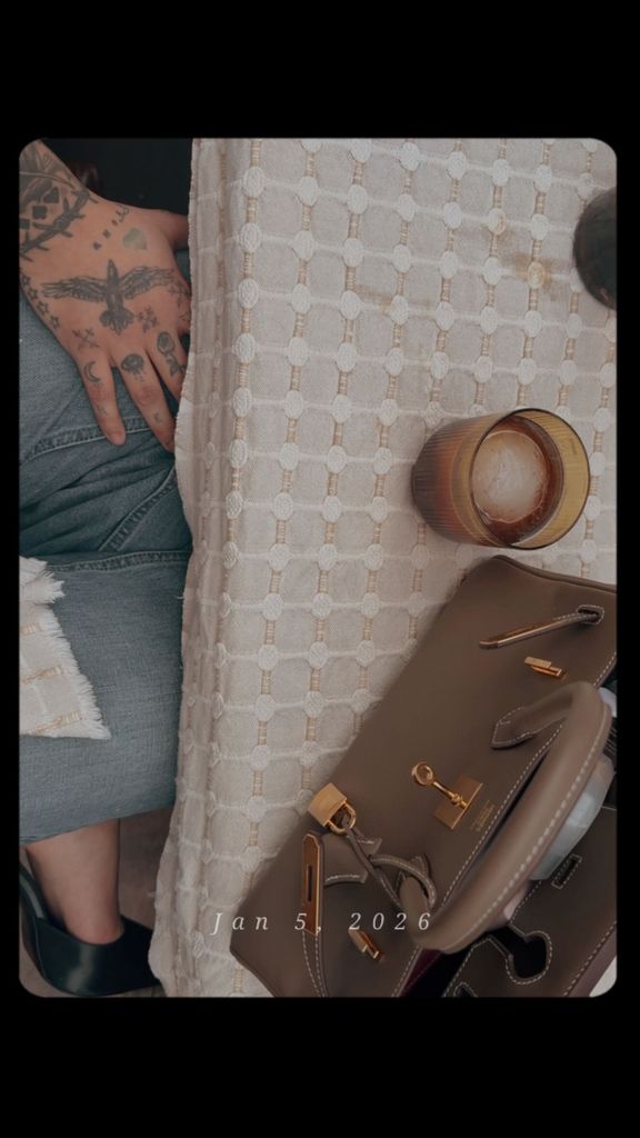 Ángela Aguilar mostró lo bien que ha inciado el año junto a su esposo Nodal.