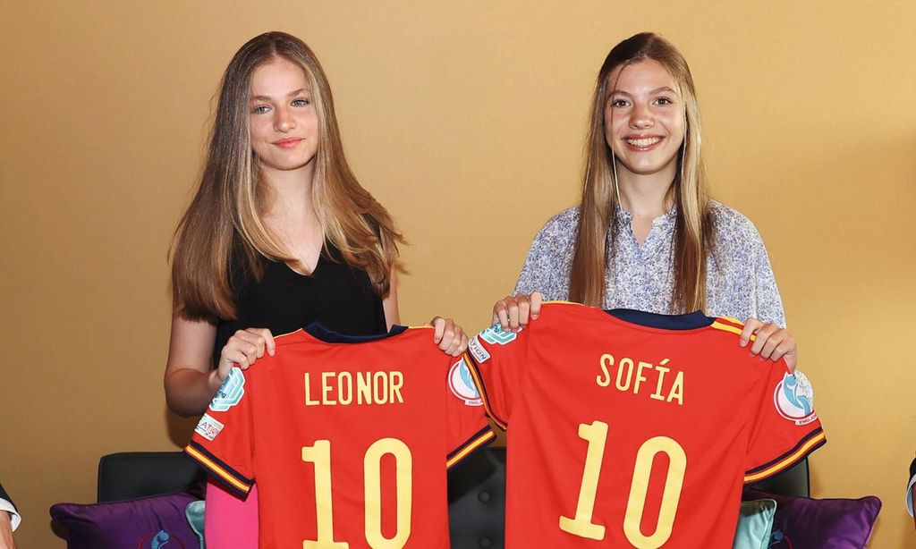 HO4104 Leonor y Sofía