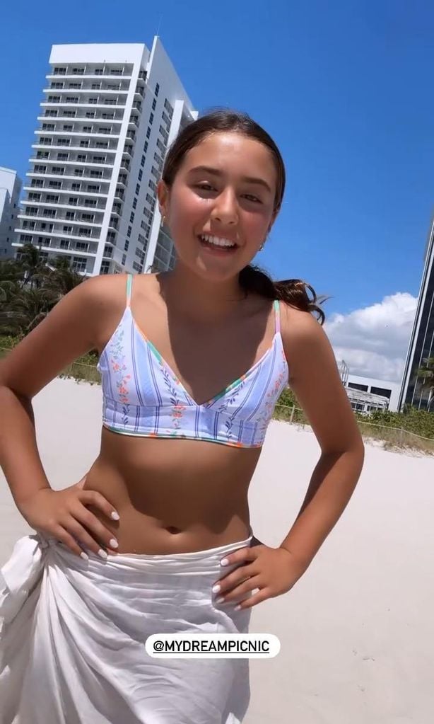 daniela ospina celebra el cumplea os de su hija salom 