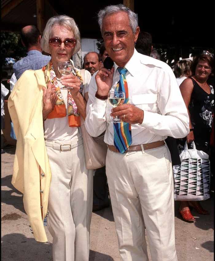 José María Carrascal junto a su mujer Ellen 