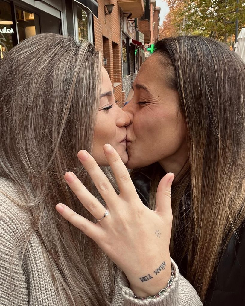Lola Gallardo y Cristina Vicente