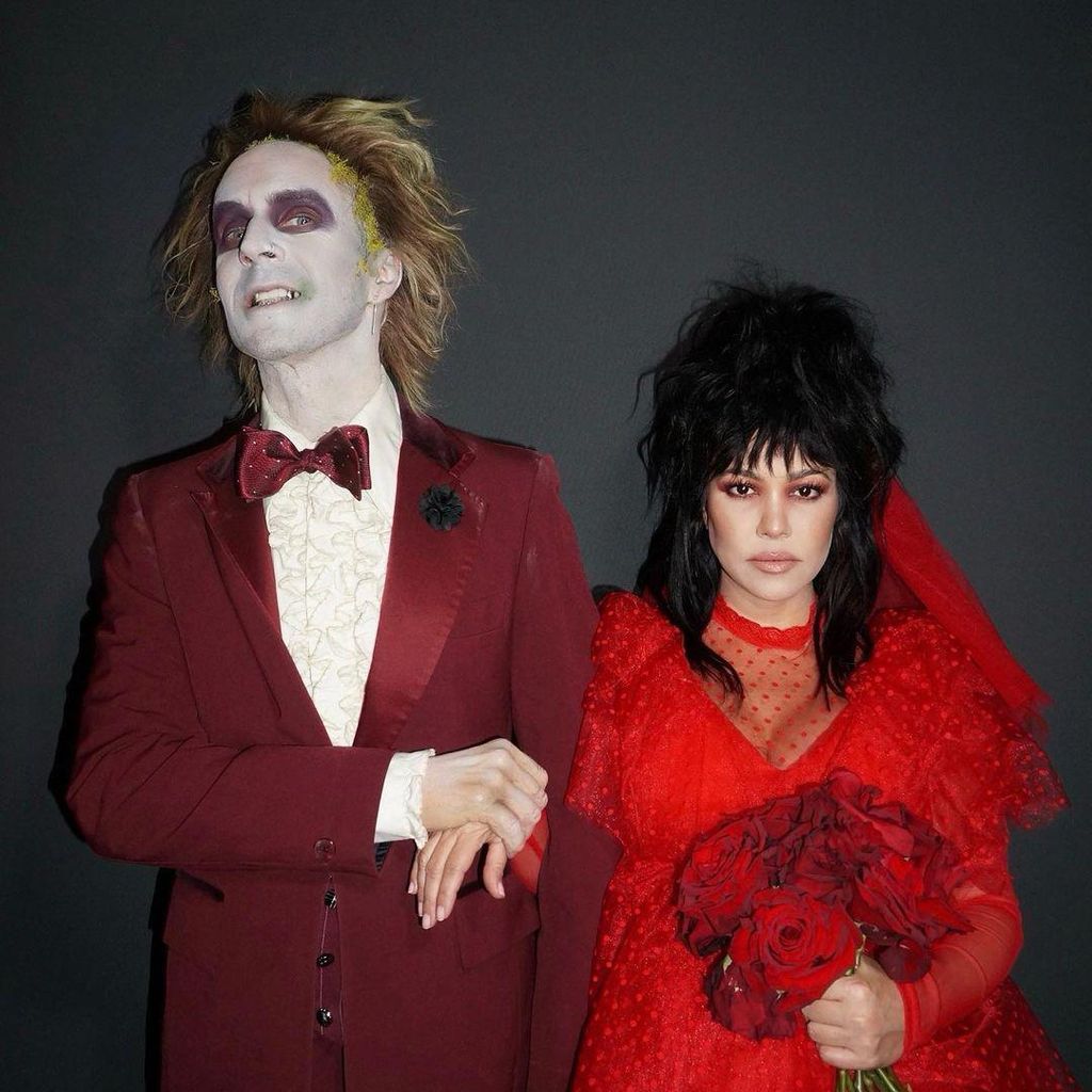 matching costumes why not 