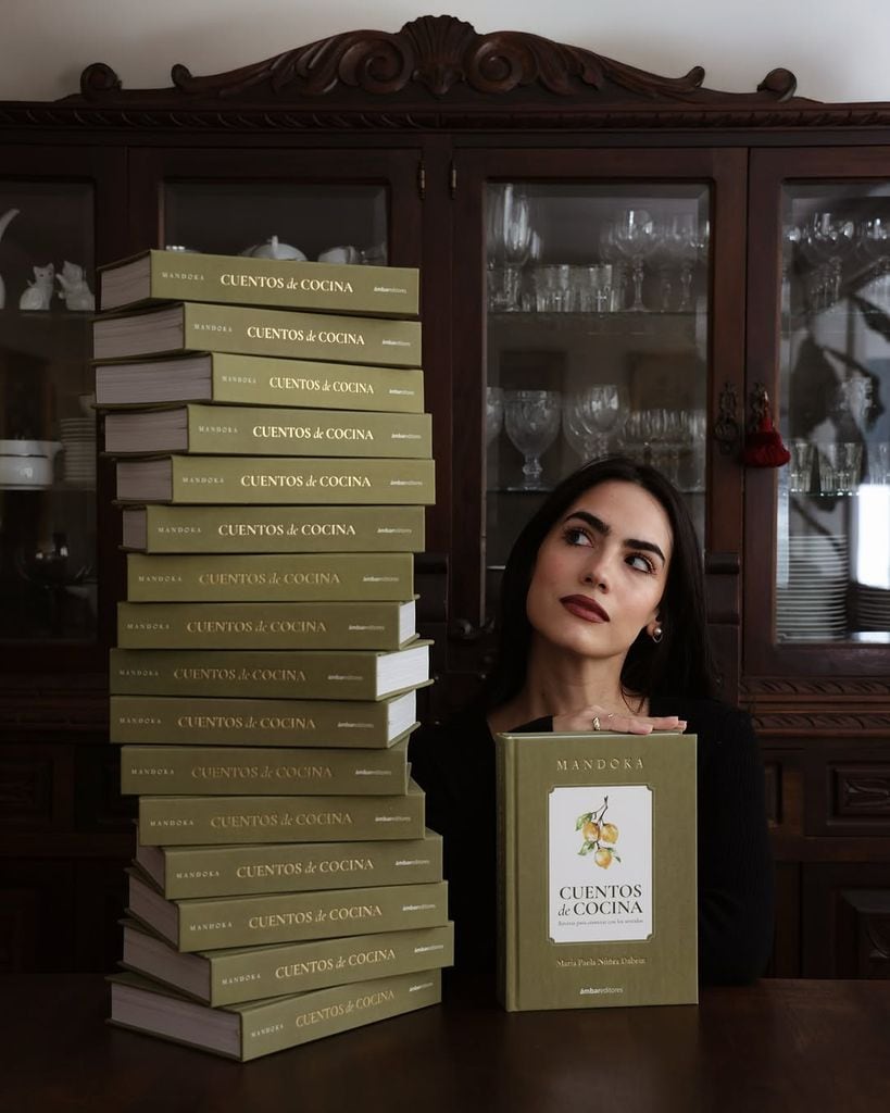 En noviembre de 2024, Mandoka lanzó su libro 'Cuentos de Cocina: Recetas para Conectar con los Sentidos'.