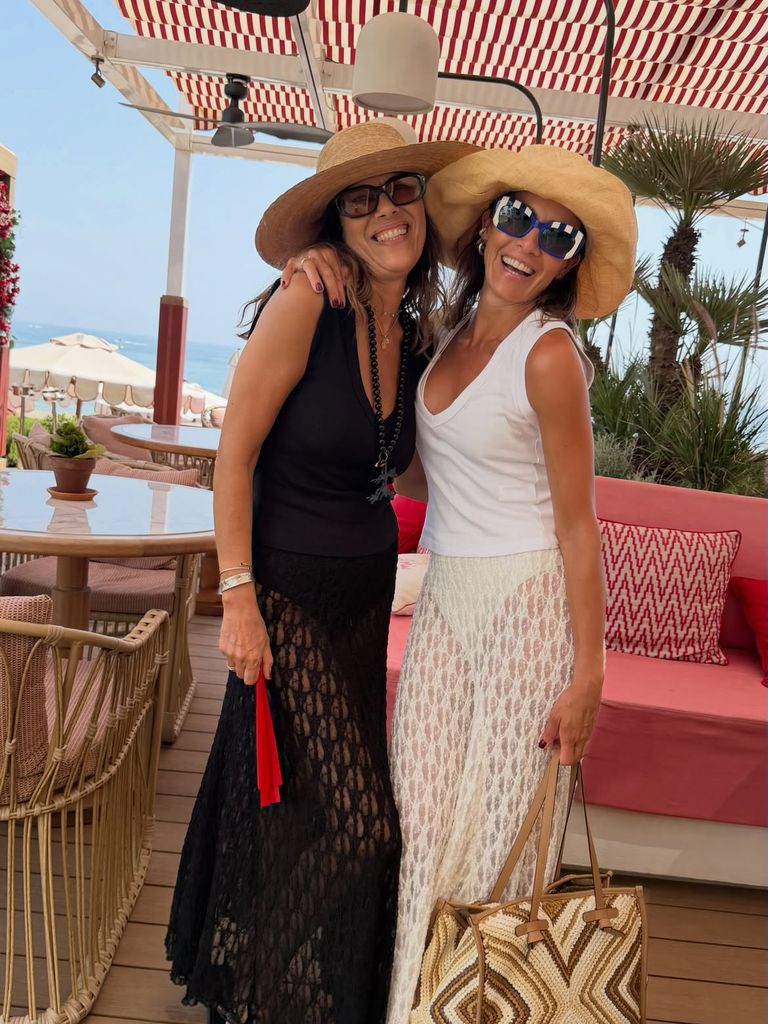 Virginia Troconis de vacaciones de verano en Tarifa con su marido, 'El Cordobés', 2026.