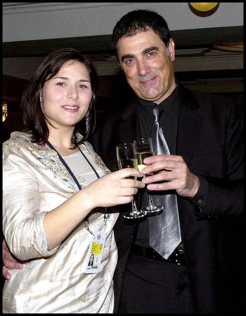 Toni Cruz y la cantante Rosa López en Eurovisión 2002