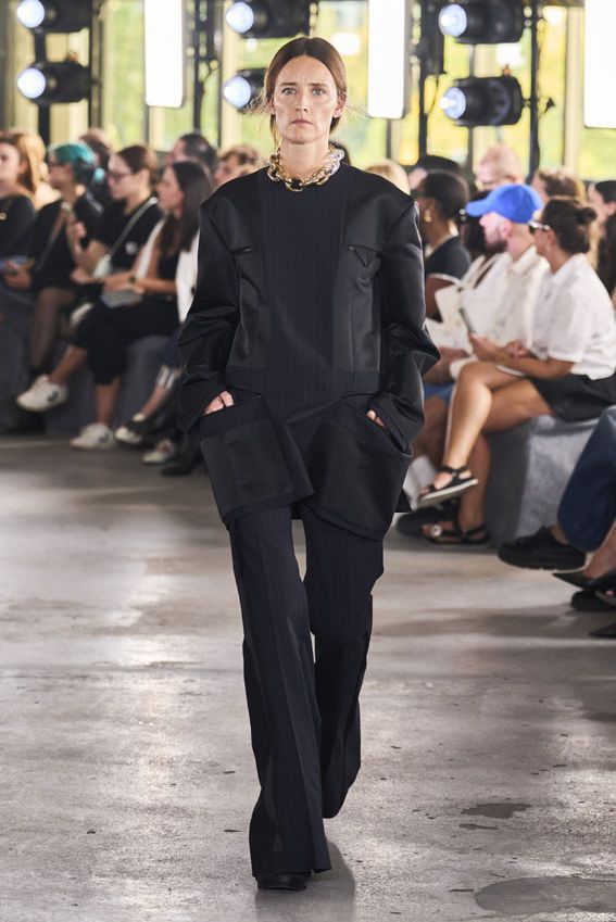 sacai017a