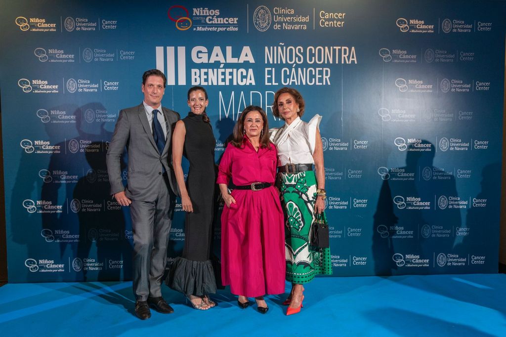 Luis Medina, Clara Caruana, Amelia Nabeiro, de Delta Café, y Naty Abascal