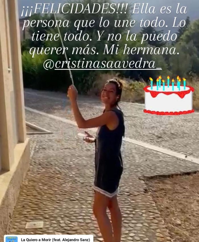 La felicitación de su hermano