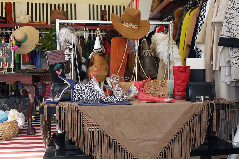 45TIP_SHOPPINGVILLAGE_PIRAMIDE_DSC06816_a