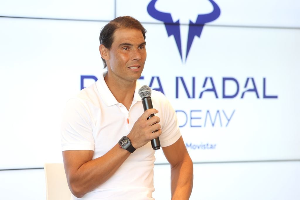 Rafael Nadal recibió a Aitana en su academia de tenis ubicada en su natal Manacor, en Mallorca.