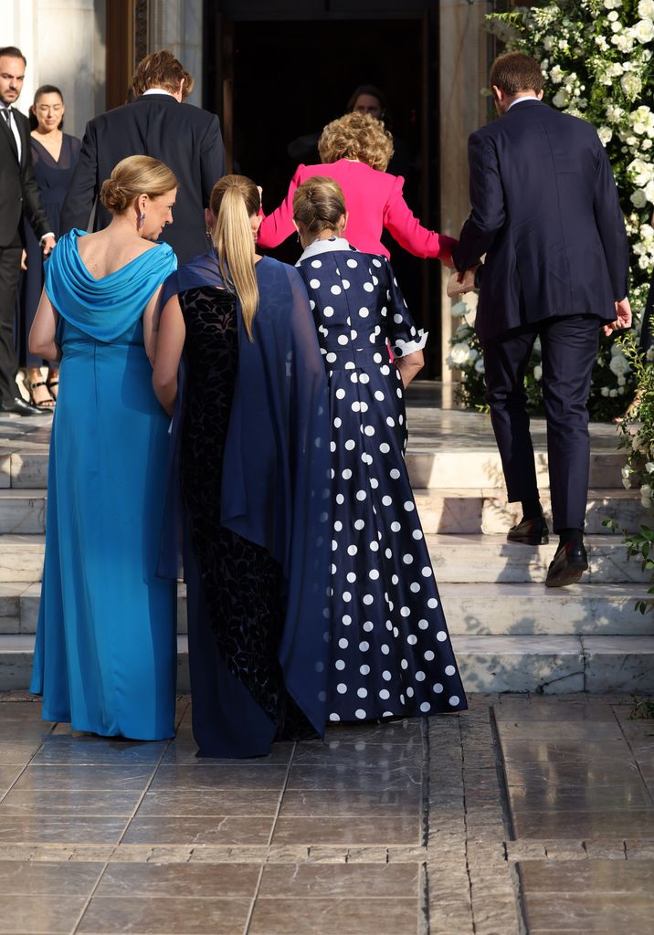 Las infantas Elena y Cristina con Irene Urdangarin en la boda de Teodora de Grecia 