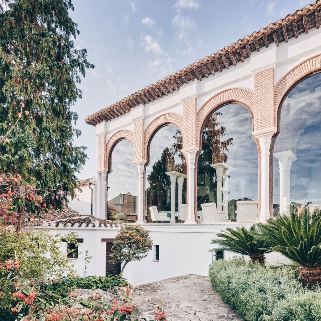 Con una arquitectura de inspiración neomudejar, este fue nombrado en 2020 ‘Mejor hotel boutique de España’ en los World Travel Awards.