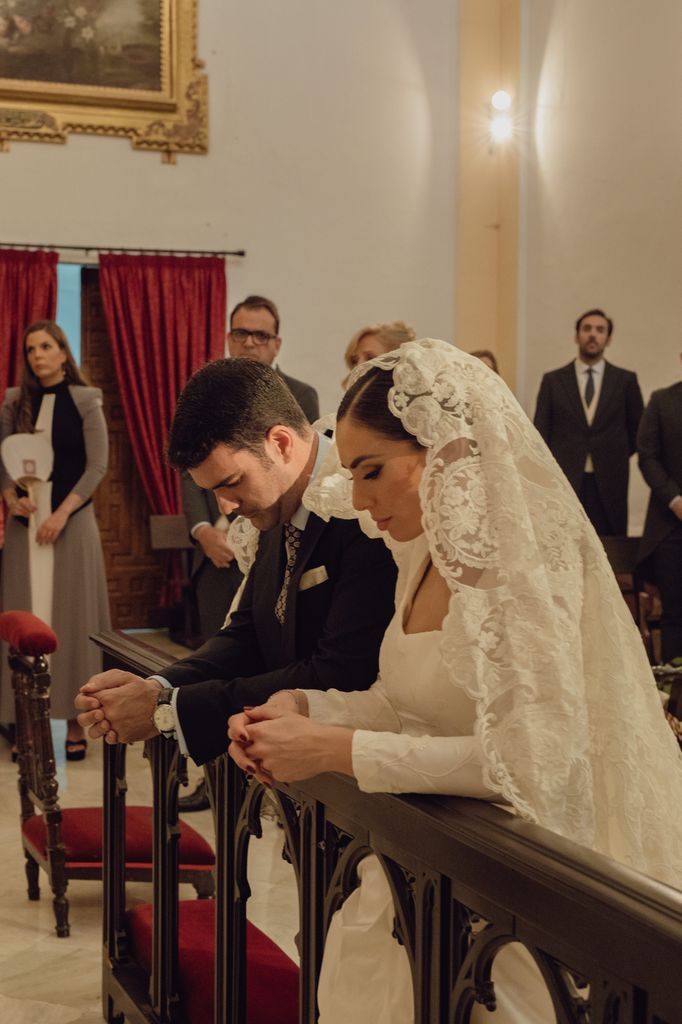 Rito de la velación en una boda
