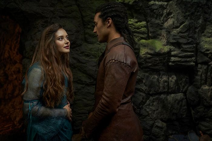 Katherine Langford en Maldita de Netflix
