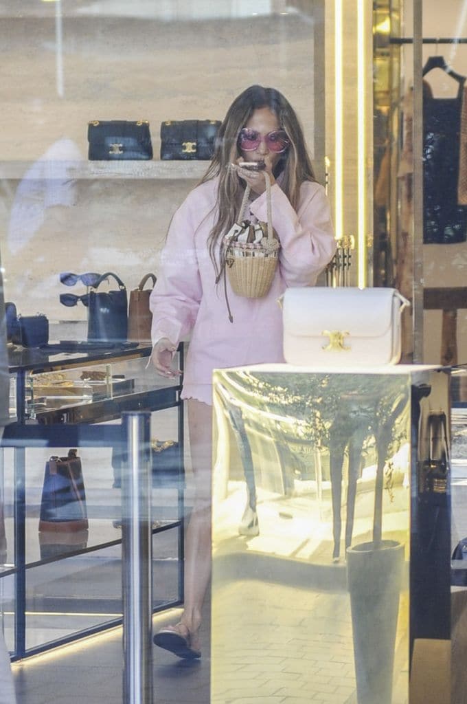 Jennifer Lopez fue vista de compras en Estambul
