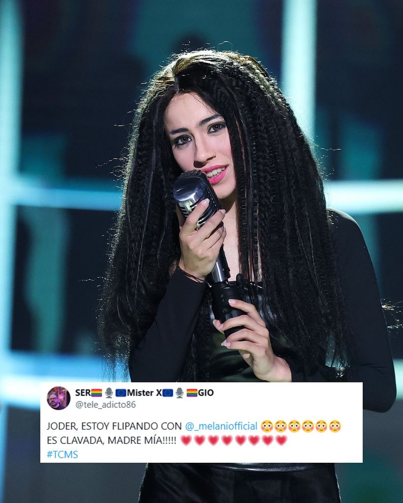 Melani García como Shakira