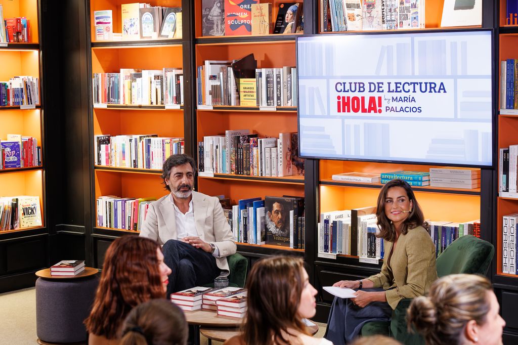 Juan del Val con María Palacios en un momento de la charla