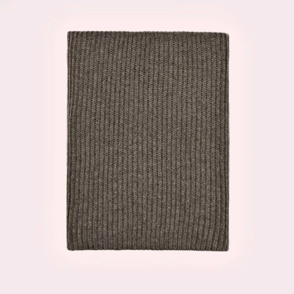 Bufanda color Kakki Massimo Dutti
