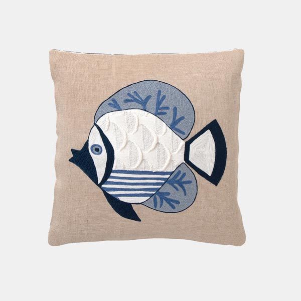 cojin estampado pez