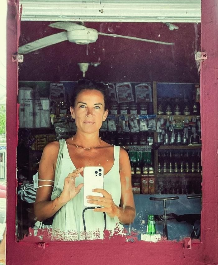 Crisitina Saavedra de vacaciones